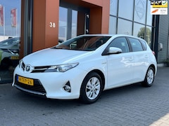 Toyota Auris - 1.8 Hybrid|Automaat|Navi|Clima|Cruise|Trekhaak
