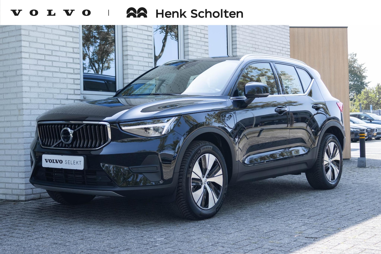 Volvo XC40 - T4 Recharge Plus Bright | Adaptive Cruise & Pilot Assist | Schuif-/kanteldak | Premium Har - AutoWereld.nl