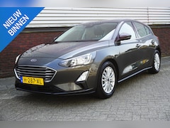 Ford Focus - 1.0 EcoBoost 125PK Titanium Business/Trekhaak/ Dealeronderhouden