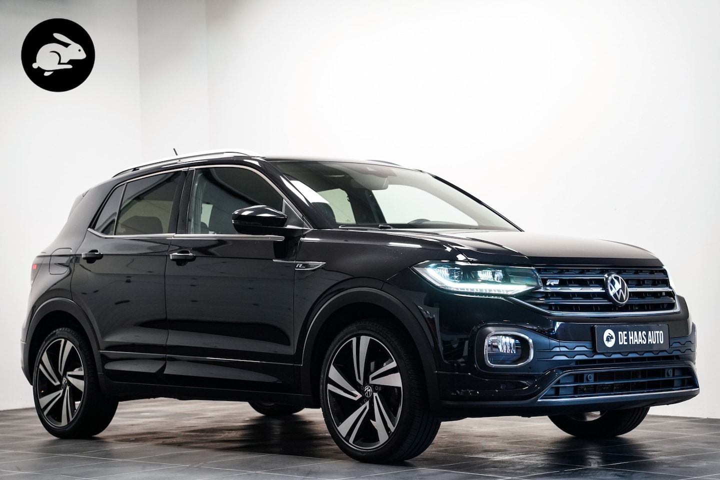 Volkswagen T-Cross - 1.0 TSI 2x R-Line/Acc/Side assist/Camera/Navi/18 inch - AutoWereld.nl