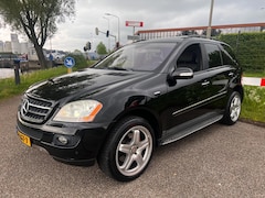 Mercedes-Benz M-klasse - ML 500 V8 AMG-Pakket Opendak Youngtimer ML63 Uitv