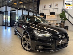 Audi A1 Sportback - 1.2 TFSI S-line Xenon verlichting Boordcomputer Parkeersensoren Stoelverwarming VOL BLACK