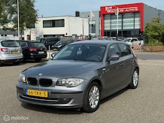 BMW 1-serie - 118i Business Line