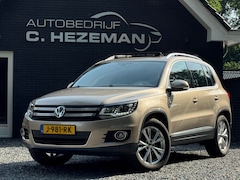 Volkswagen Tiguan - 1.4 TSI 160PK Sport&Style 4motion Panoramadak Cruise Apple Carplay XENON LED