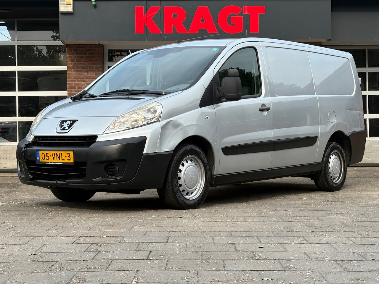 Peugeot Expert - 229 2.0 HDIF L2H1|MARGE|5 zitplaatsen|airconditioning|cruise|trekhaak met 2000KG trekgewic - AutoWereld.nl