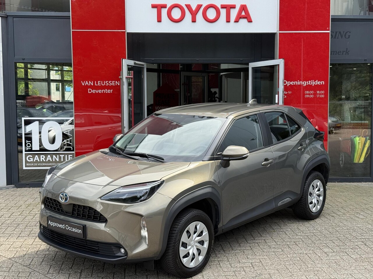 Toyota Yaris Cross - 1.5 Hybrid 115 APPLE/ANDROID CARPLAY CAMERA DAB+ ELEK SPIEGELS CLIMA 4S BANDEN - AutoWereld.nl