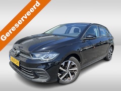 Volkswagen Polo - 1.0 TSI Life DSG Automaat Navigatie / Parkeersensoren / Airco / 16"LM Velgen / App-connect