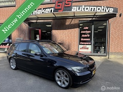 BMW 3-serie Touring - 320i High Executive