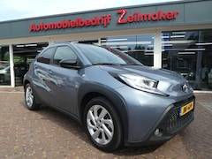 Toyota Aygo X - 1.0 VVT-i MT Envy Camera, Clima, Andoird/Carplay, 17"Lm velgen, Stoel verwarming