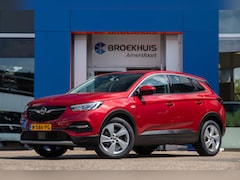 Opel Grandland X - 1.2 Turbo Innovation | Trekhaak | Stoelverwarming | Dodehoek detectie | Achteruitrijcamera