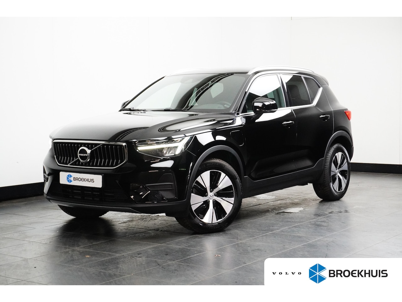 Volvo XC40 - 1.5 T4 Recharge Inscription Expression | Keyless Entry & Start | Cruise Control | Voorstoe - AutoWereld.nl