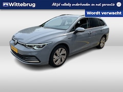 Volkswagen Golf Variant - 1.5 eTSI 150PK Style / Zwenkbare Trekhaak / Memory Seat / Achteruitrijcamera / Stuur + Sto