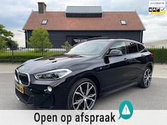 BMW X2 - SDrive20i High Exe M-Pakket Panoramadak leer Navi Head-Up Camera