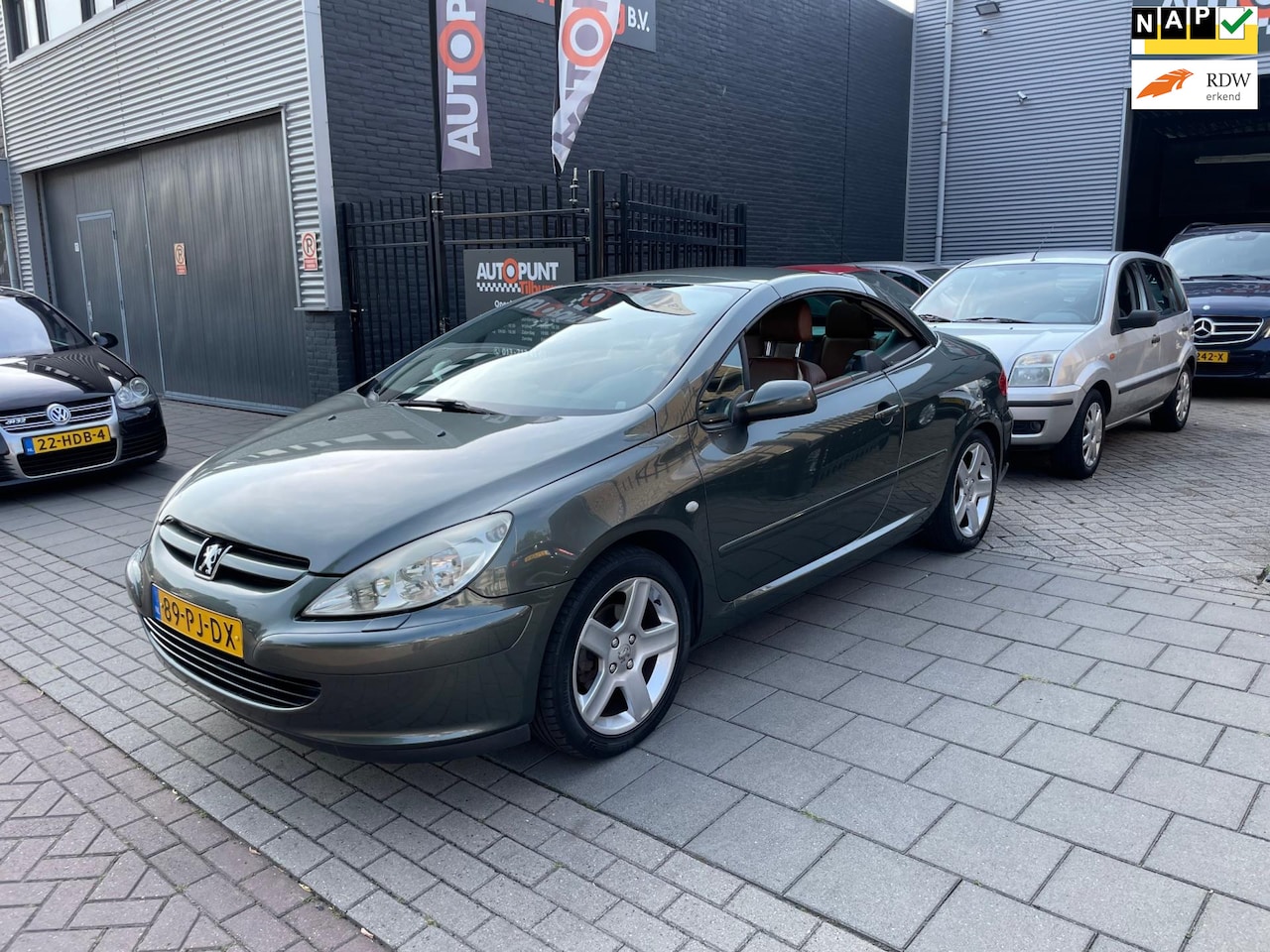 Peugeot 307 CC - 2.0-16V Sport Airco PDC NAP APK - AutoWereld.nl