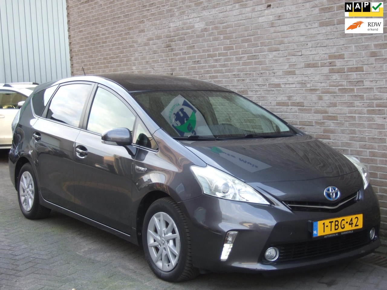 Toyota Prius Wagon - 1.8 Aspiration - Panoramadak - Trekhaak - - AutoWereld.nl