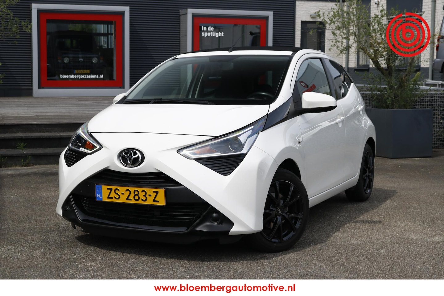Toyota Aygo - 1.0 VVT-i x-play cabrio 1.0 VVT-i x-play Cabrio Dak - AutoWereld.nl