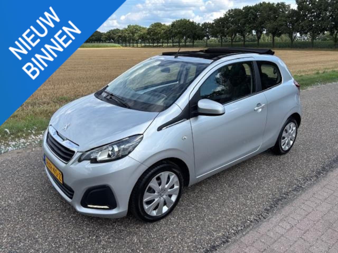 Peugeot 108 - 1.2 Roland Garros Led Cabrio Apple Carplay - AutoWereld.nl