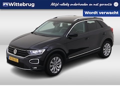 Volkswagen T-Roc - 1.5 TSI 150pk Sport DSG Automaat / Navigatie / LM 17 inch / LED koplampen / Parkeersensore