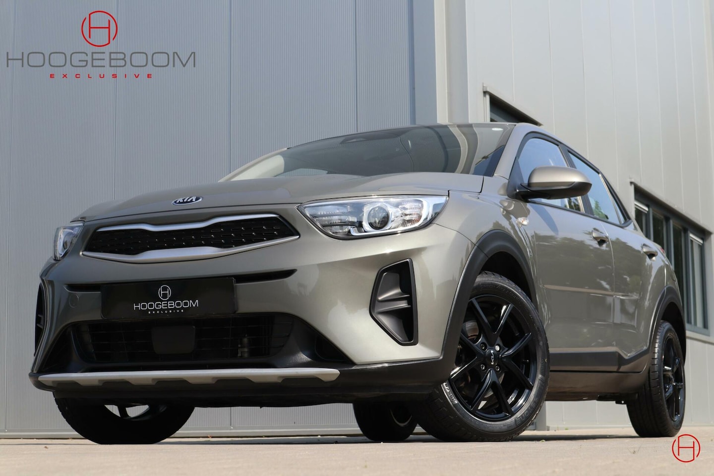 Kia Stonic - 1.0 T-GDi MHEV / Airco / Cruise / CarPlay / 4-seizoenen band / Zeer mooie auto - AutoWereld.nl