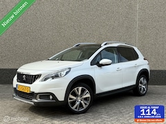 Peugeot 2008 - 1.2 PureTech Executive Panorama Cruise NL Auto Parelmoer Wit Navigatie