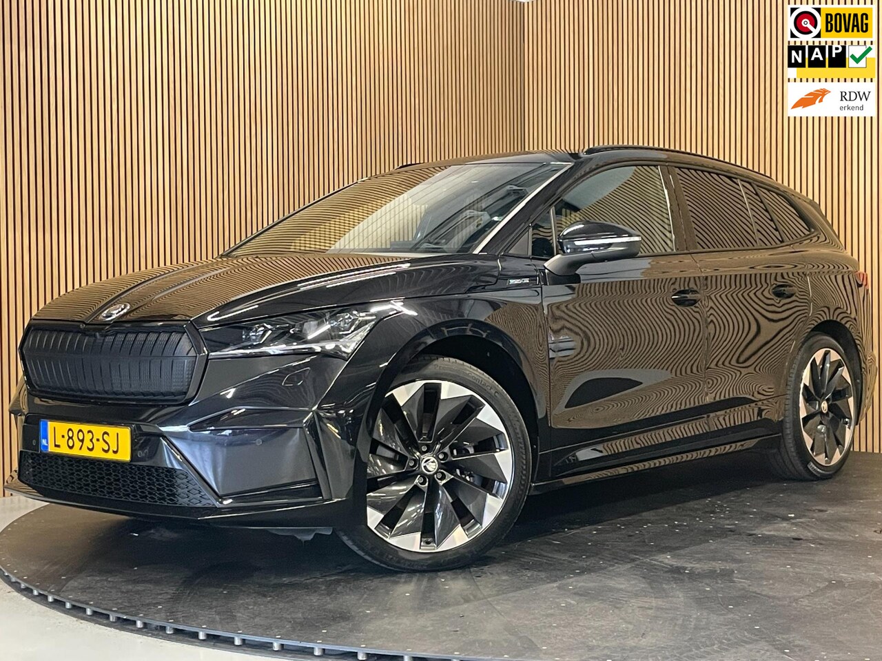 Skoda Enyaq iV - 60 SPORTLINE|SOH 90%|BLACK ED.|KUIPSTOEL|CARPLAY|CAMERA|ACC|STUURVERW.|INCL.BTW|NL-AUTO|1e - AutoWereld.nl