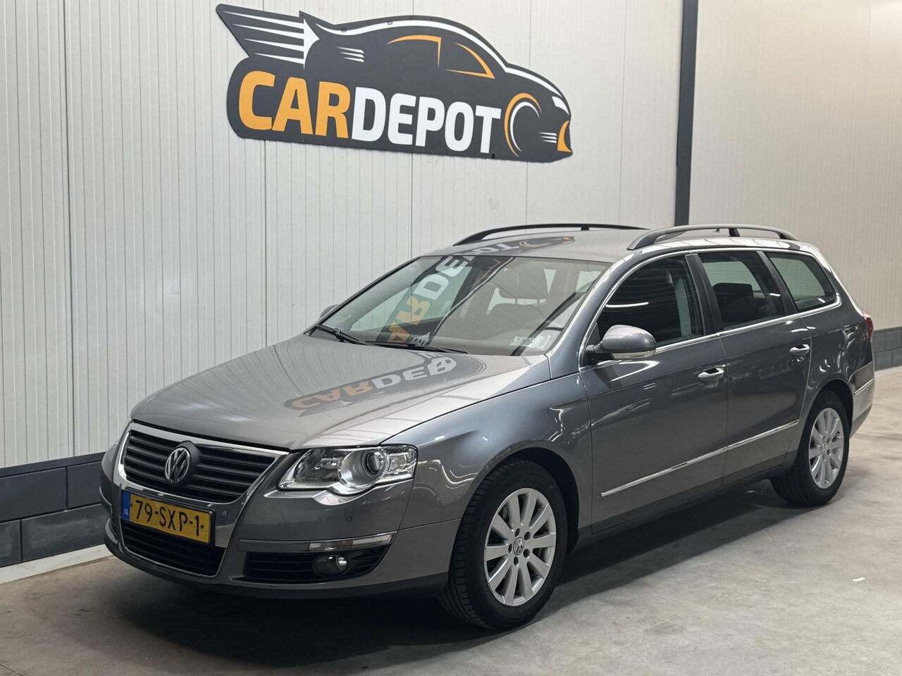 Volkswagen Passat Variant - 1.6 FSI Sportline Business Technish super. - AutoWereld.nl