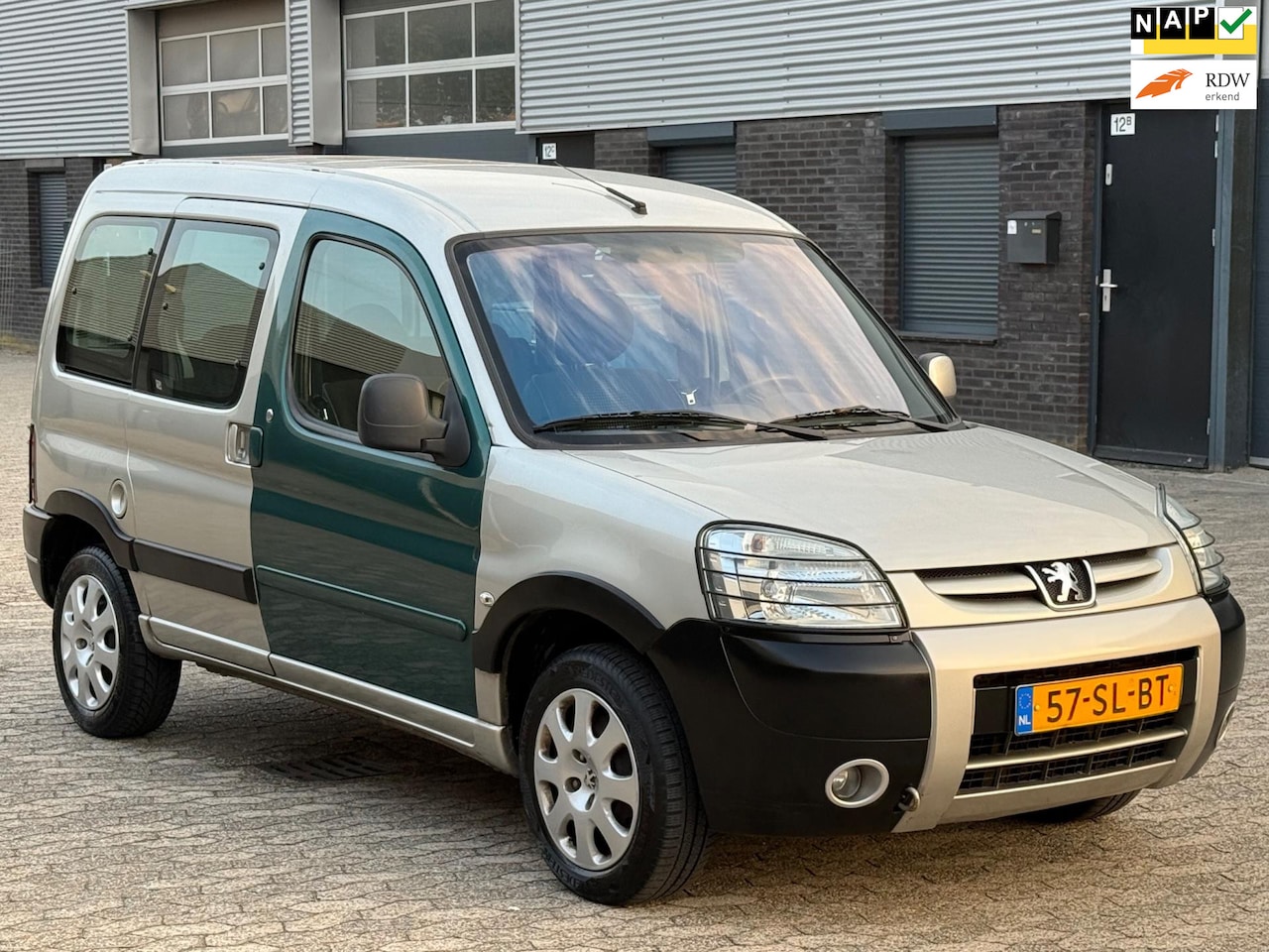Peugeot Partner MPV - 1.6-16V VTC AIRCO CRUISE 2x SCHUIFDEUR TREKHAAK - AutoWereld.nl