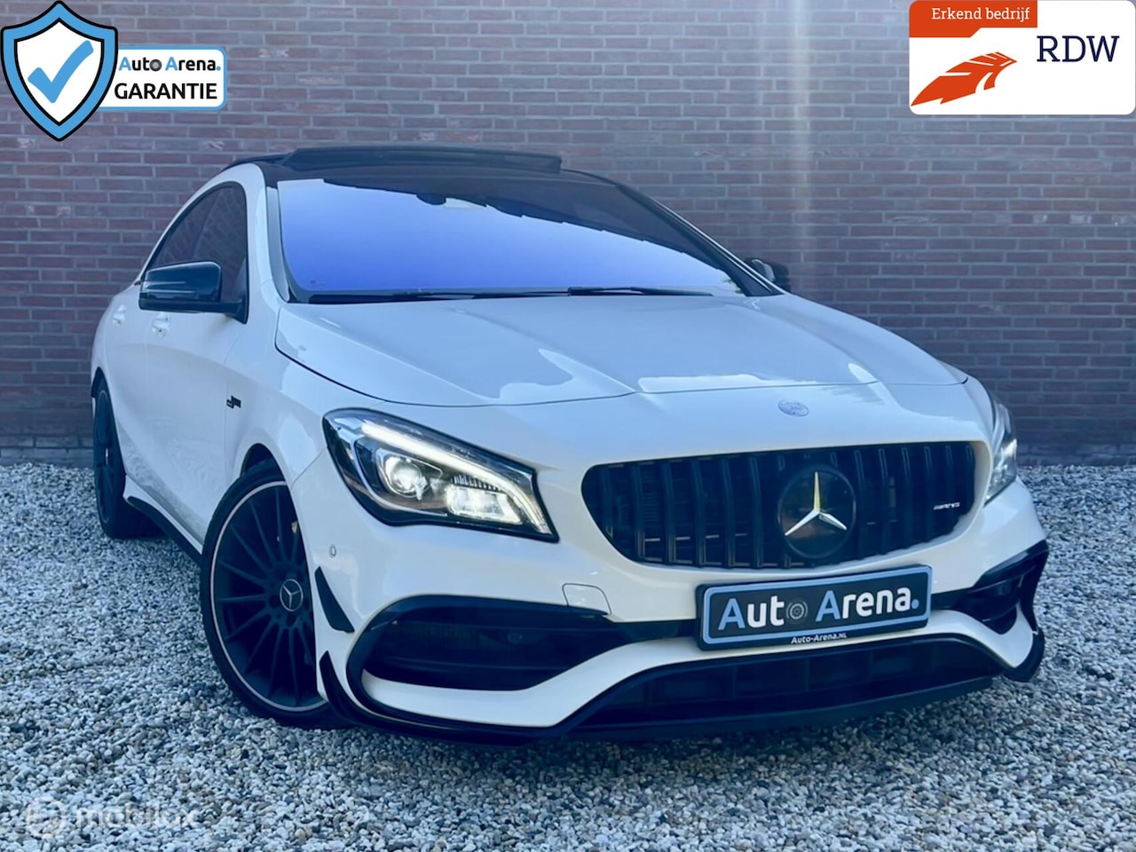 Mercedes-Benz CLA-Klasse - AMG 45 4MATIC | Dealerondrh. | PANO | Recaro | Mobilo - AutoWereld.nl