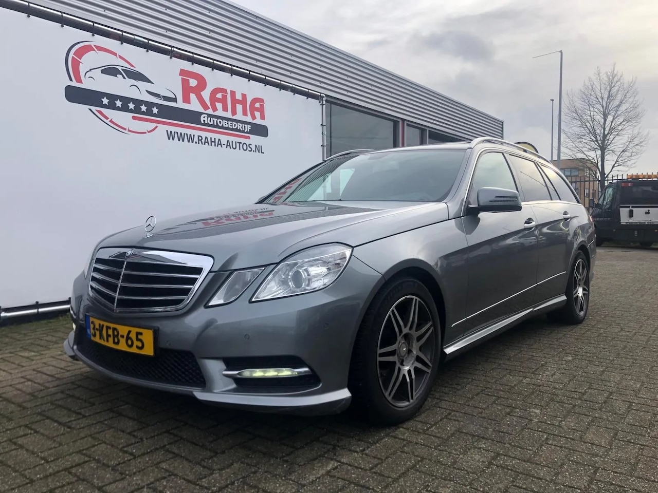 Mercedes-Benz E-klasse - HYBRIDE ACCU DEFECT!!! CAR NOT START!!! - AutoWereld.nl