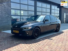 BMW 3-serie - 320i EfficientDynamics Edition Executive | Groot Navi | Clima | Stoelver | Xenon |