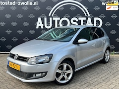 Volkswagen Polo - 1.2 Easyline APK / Airco / Stoelverwarming / NAP