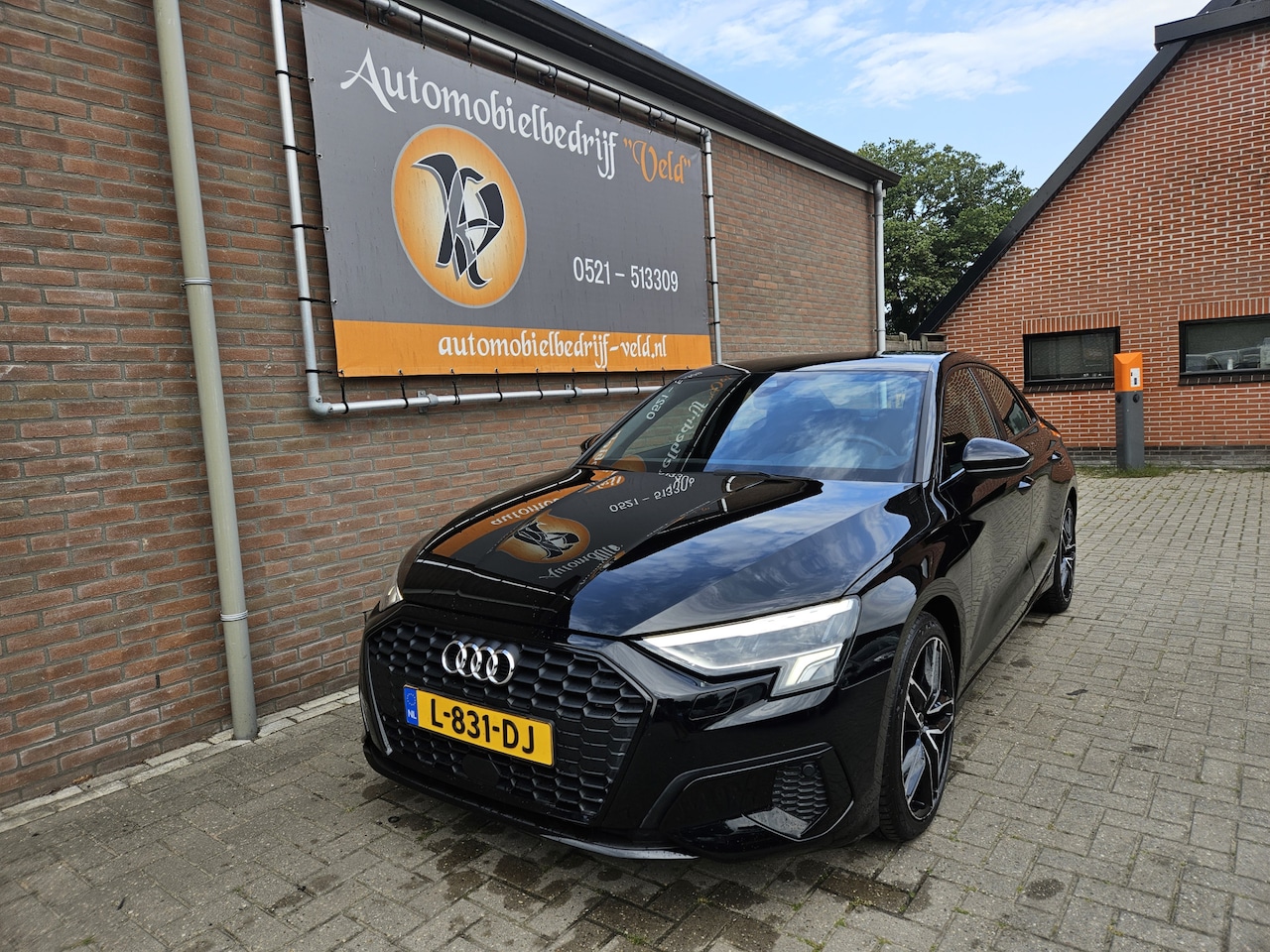 Audi A3 Limousine - 30 TFSI Business edition 30 TFSI Business edition - AutoWereld.nl