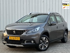 Peugeot 2008 - 1.2 PureTech Allure D-RiemVV, 2e Eigenaar, Trekhaak, Climate, Navi, AppleCarPlay, Cruise,