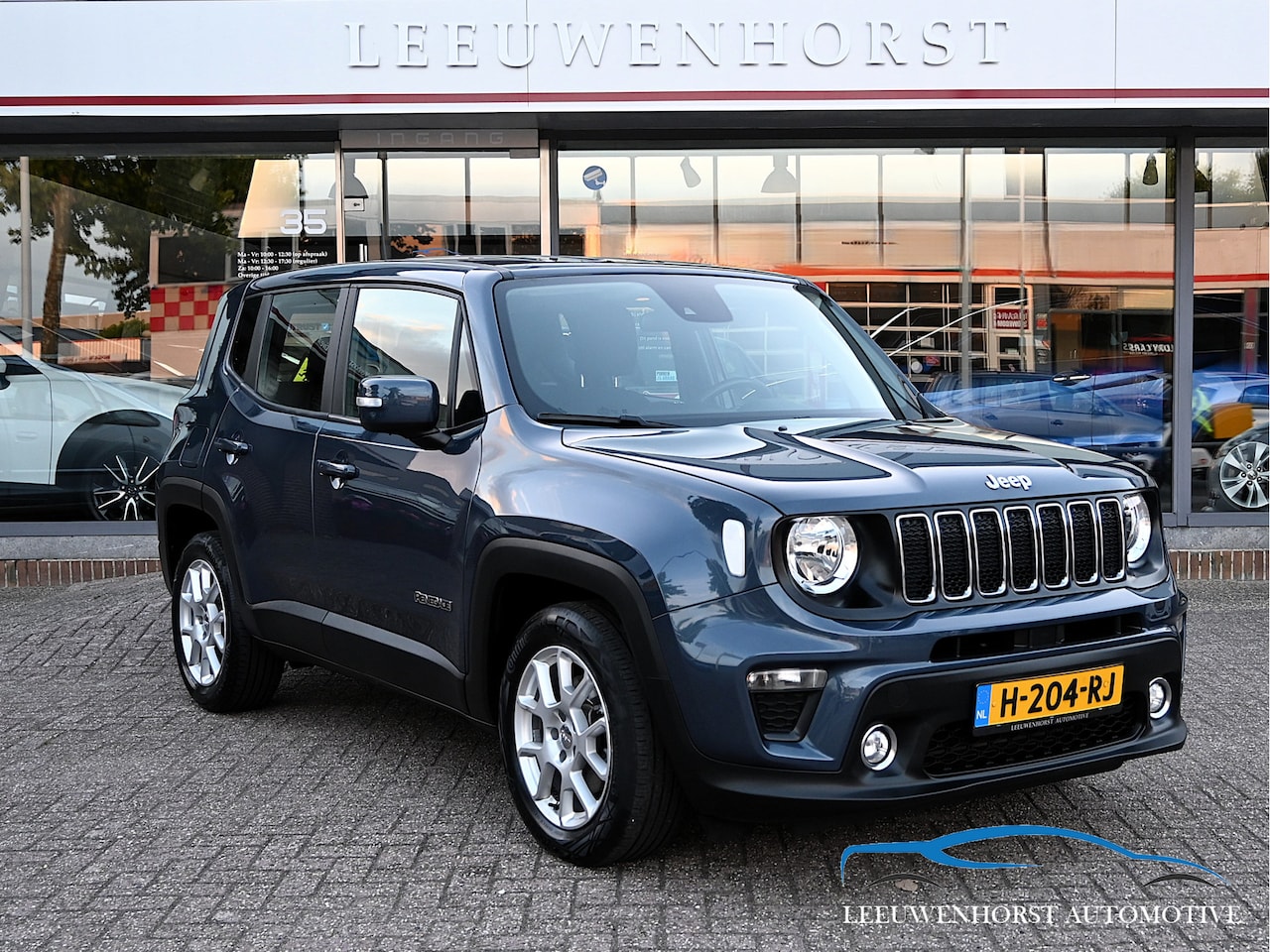 Jeep Renegade - 1.3T DDCT Longitude 1.3T DDCT Longitude, AUTOMAAT, 150 pk, PDC, navi, clima, cruise NL-dealerauto - AutoWereld.nl