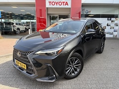 Lexus NX - 450h+ AWD Executive Line | Trekhaak | Tri-Led | Navi | Head-Up D
