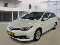 Toyota Auris Touring Sports - 1.8 Hybrid I LED I PANO I CAMERA I NL AUTO