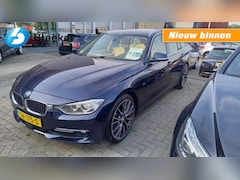 BMW 3-serie - 320D 184 pk Luxury Airco Leder HUD Electr a.klep Navi Stoel stuur verwarmd