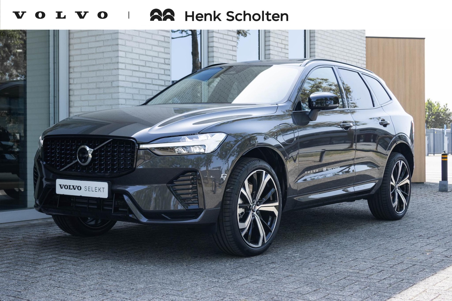 Volvo XC60 - T8 Automaat Plug-in hybrid AWD Ultra Dark | Luchtvering| Rondomzicht Camera| Interieur Voo - AutoWereld.nl