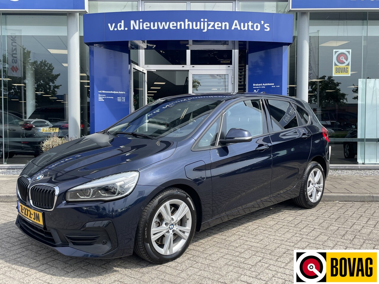BMW 2-serie Active Tourer - 225xe iPerformance Executive Leer Stoelverwarming PDC voor en achter info: M.safari 049258 - AutoWereld.nl