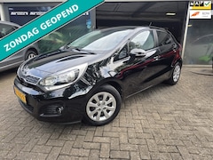 Kia Rio - 1.1 CRDi Plus Pack | 1E EIGENAAR | 12MND GARNTIE | NW APK | AIRCO | LAGE KM STAND |