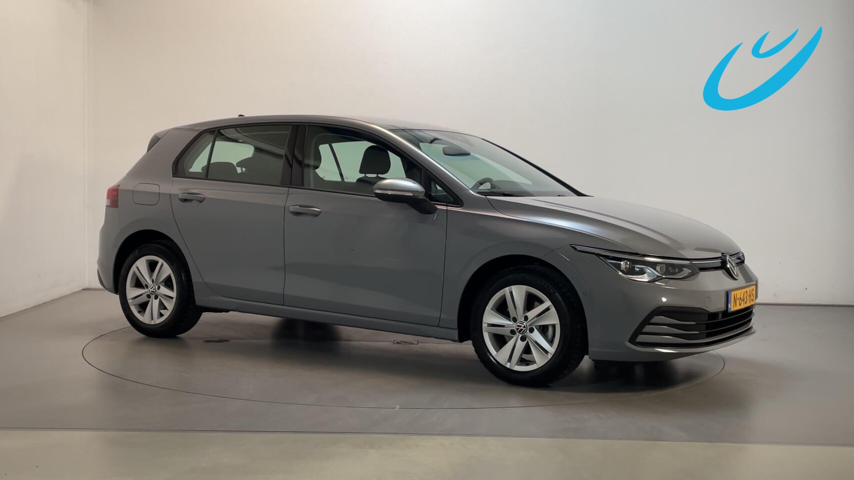 Volkswagen Golf - 1.5 TSI Life Business Alcantara Stoelverwarming Virtual Cockpit Navigatie - AutoWereld.nl