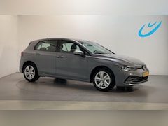 Volkswagen Golf - 1.5 TSI Life Business Alcantara Stoelverwarming Virtual Cockpit Navigatie