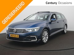 Volkswagen Passat Variant - 1.4 TSI PHEV GTE Business Panoramadak - Camera - Leer - Navigatie