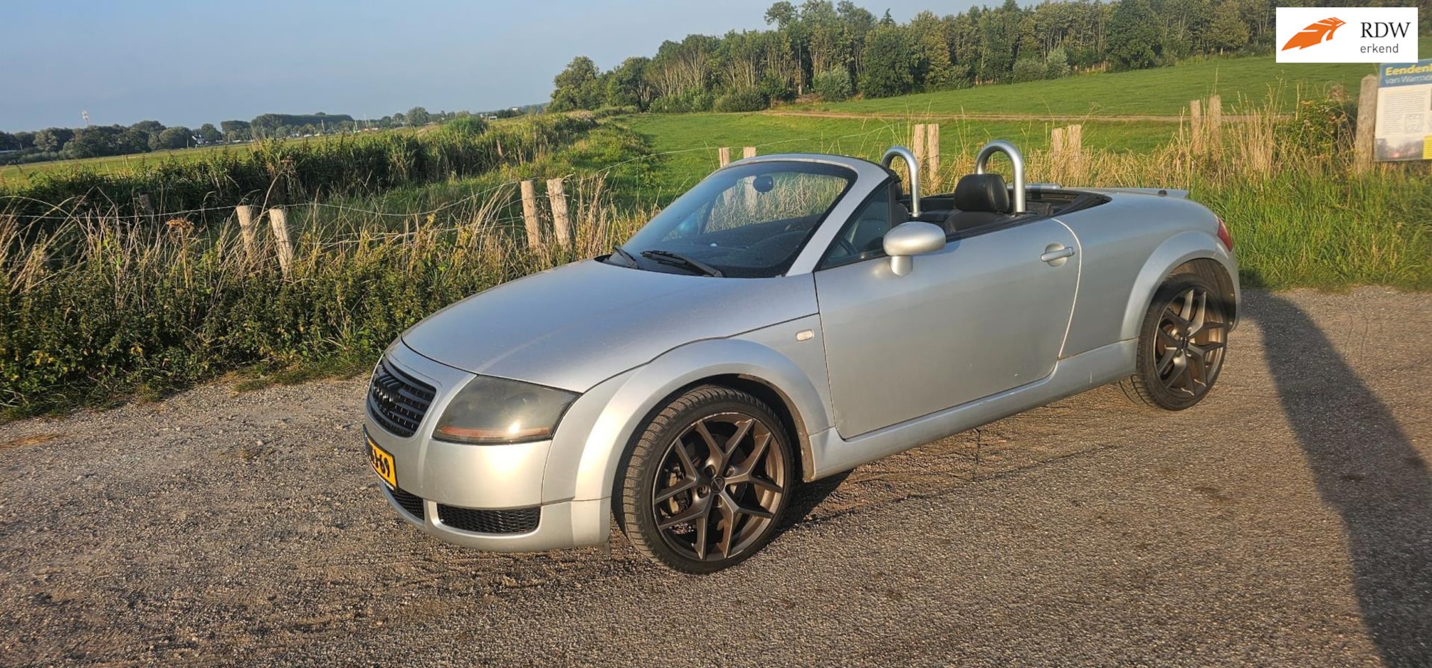 Audi TT Roadster - 1.8 5V Turbo quattro 1.8 5V Turbo quattro - AutoWereld.nl