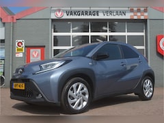 Toyota Aygo X - 1.0 VVT-i S-CVT first clima, stoelverwarming