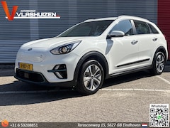 Kia e-Niro - DynamicLine 64 kWh | € 13.650, - NETTO | Leder | Climate | Cruise | Navi | Camera | Stoelv