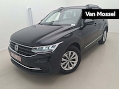 Volkswagen Tiguan - 1.5 TSI Comfortline 150 PK | Automaat | Climatronic | Bluetooth | Adaptieve Cruise Control