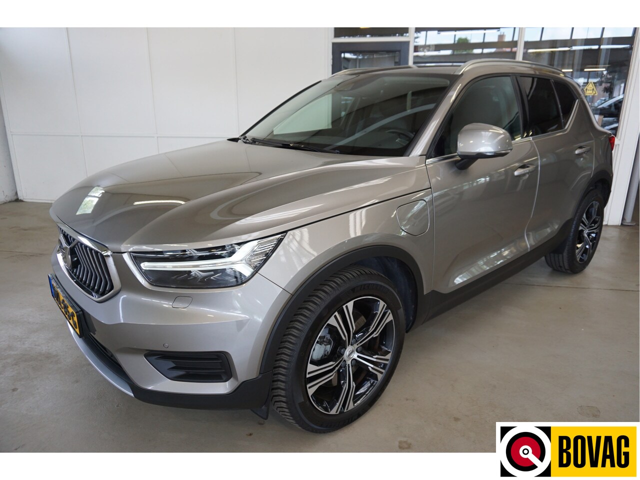 Volvo XC40 - 1.5 T4 Inscription Leder  Pilot-Assist Navi Camera - AutoWereld.nl