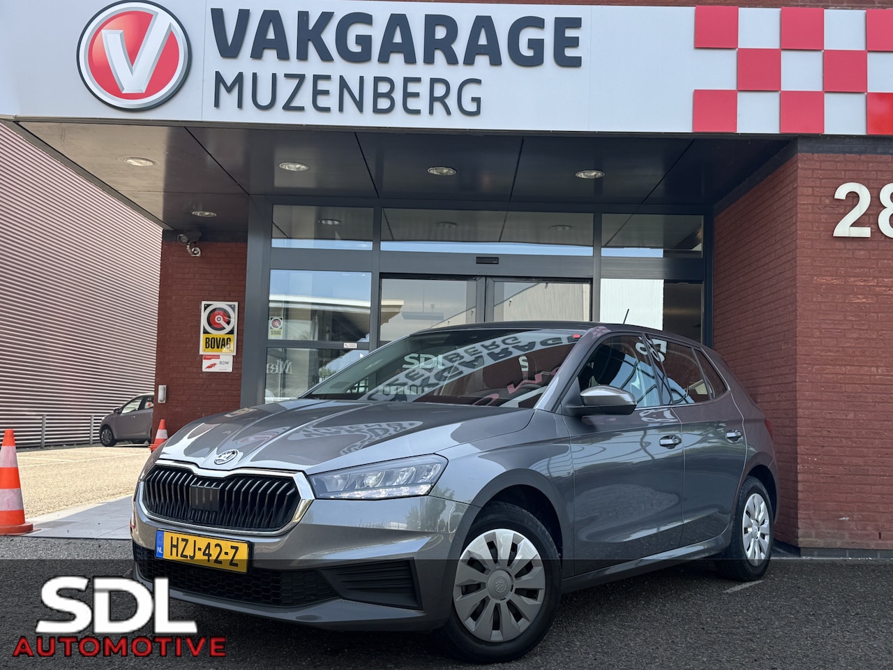 Skoda Fabia - 1.0 Ambition // LED // CLIMA // CRUISE CONTROL // APPLE-ANDROID AUTO // PDC // - AutoWereld.nl