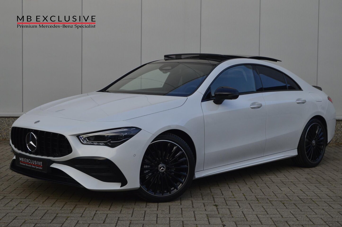 Mercedes-Benz CLA-Klasse - 180 AMG Facelift Night Edition1 AUT7 (2024) - AutoWereld.nl